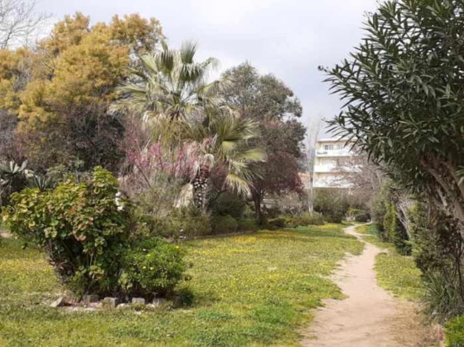 Toulon Est La Valette Studio 35M2 Dominant Parking Proche Mer Apartment Exterior foto